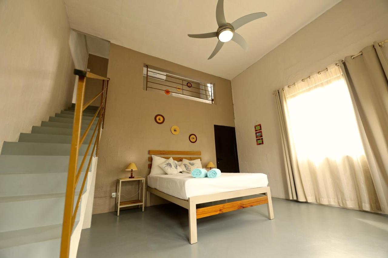 Evazion Hotel Grand River South East Екстериор снимка